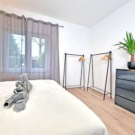 Happyside O Nord-west O Parkplatz O Auensee O Wlan *